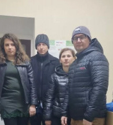 Голова Громадської ради Бучанського району та його заступниця передали партію ліків, одягу та продуктів харчування вінницьким&amp;hellip;