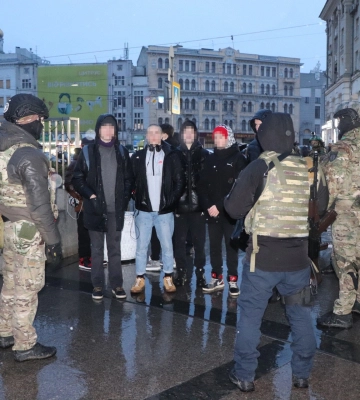 Сбор подростков из «ЧВК Редан» в центре Харькова: массовую драку предупредили