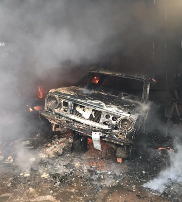 Удень раритетний ВАЗ 2101 згорів у гаражі: НП у Львівському районі