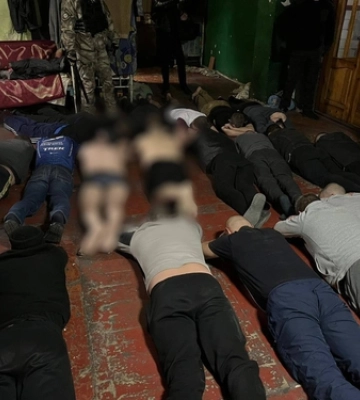 На Волині судитимуть шахраїв, які видурювали гроші, перебуваючи за ґратами 