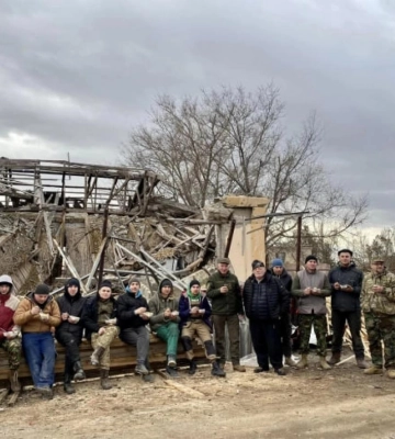 На Херсонщині машини поліції і волонтерів потрапили під російський обстріл