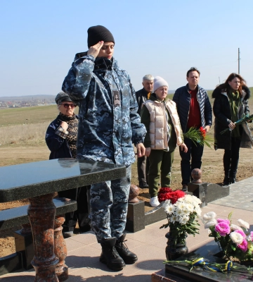 У громаді Ізмаїльщини вшанували пам’ять полеглого на Донбасі спецназівця