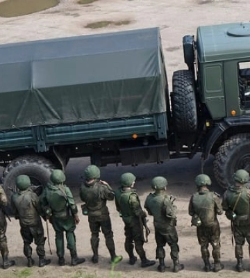 Будут ставить на военный учет студентов: в Горловке оккупанты начинают новую волну мобилизации