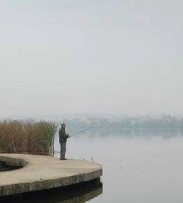 Проєкт на десятки мільйонів.Чи колись вода в Басовому куті буде безпечною для купання?