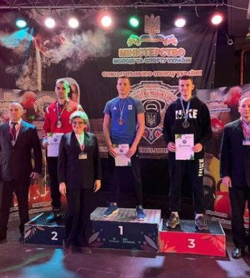 Золото та бронза: полтавські спортсмени здобули перші місця на чемпіонаті України з гирьового спорту