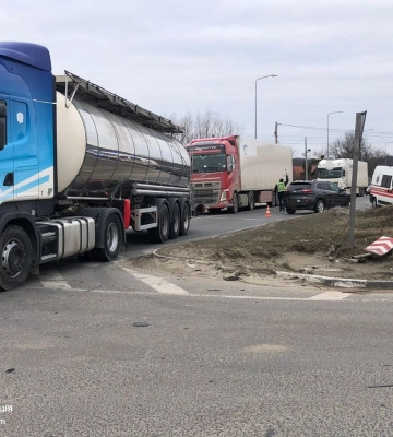 На об&#039;їзній дорозі Львова трапилася ДТП з потерпілими