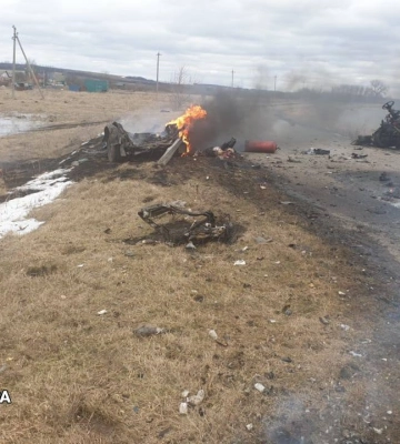 Подружжя загинуло на Харківщині через влучання ворожого снаряду в автомобіль