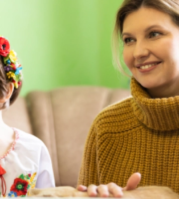 Олена Зеленська відвідала дитячий будинок сімейного, який з початком війни переїхав на Львівщину (ФОТО, ВІДЕО)