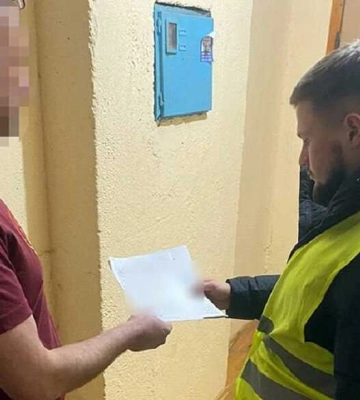 У Києві водій-порушник побив інспектора з паркування