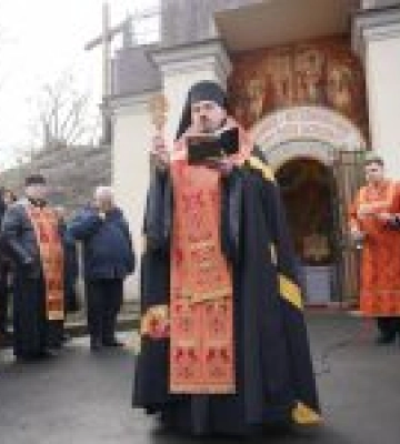 На Аскольдовій могилі в Києві освятили пам’ятну дошку Герою України Віталієві Скакуну