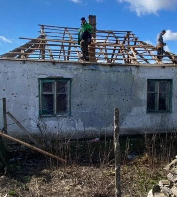 Волонтери з Рівненщини допомогли відбудувати село в Херсонській області