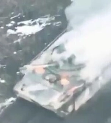 Знищення ворожого танка та БМП-3 поблизу Вугледару. ВIДЕО