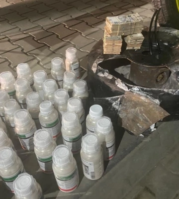 Через прикордонний пункт пропуску на Одещині намагалися провезти велику суму коштів та хімічні препарати