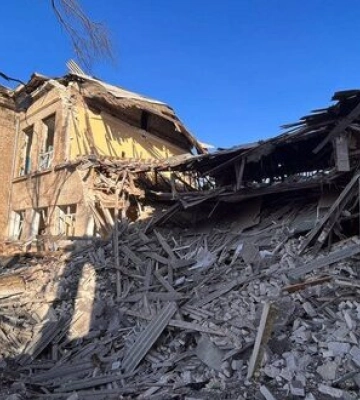 Ракетний удар. Армія РФ зруйнувала школу у Краматорську