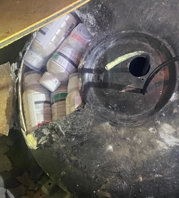 На кордоні в балоні ГБО виявили 750 тисяч гривень та гербіциди