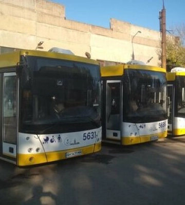 У Маріуполі страйк: водіям не дають зарплату та пальне для автобусів