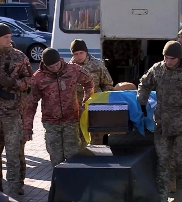 До кінця боровся за Україну: У Рівному прощалися з старшим сержантом Олександром Маліздерським (ВІДЕО)