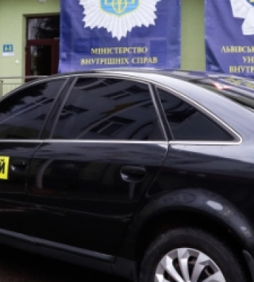У Львівському університеті внутрішніх справ стартував набір на курси з підготовки водіїв для осіб з інвалідністю