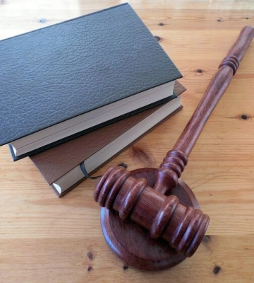 Суд арештував активи підставної особи Козака-Медведчука, - ЗМІ