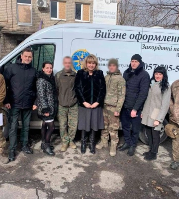 У звільненому Ізюмі міграційники документують захисників України