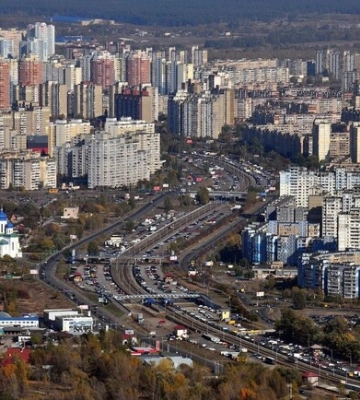 В Деснянському районі Києва відновлено три автобусні маршрути