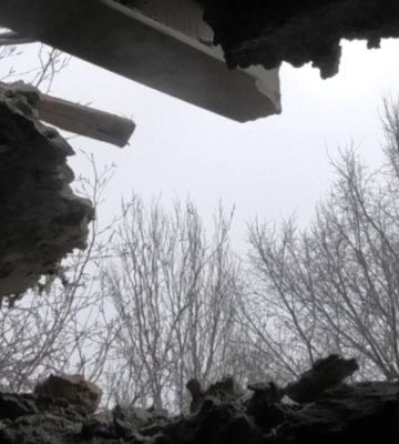 «По нас стріляють снайпери». Як російська армія «убиває» селище біля Антонівського мосту?