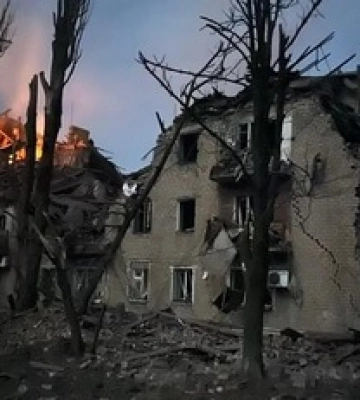 Росія з &quot;Торнадо&quot; вдарила по школі та житловим будинкам у Костянтинівці: фото