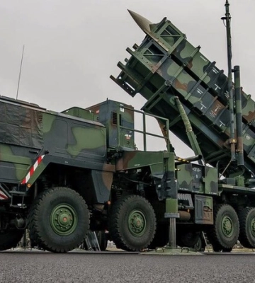 Перші системи Patriot вже прибули до України