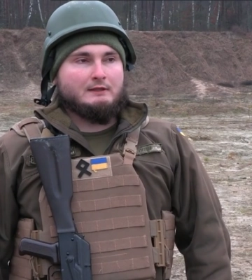 Єдиний син у мами: попри відстрочку у волинській бригаді служить боєць Тарас