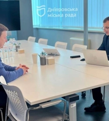 Як міська влада Дніпра допомагає мобільним операторам підтримувати стабільний зв’язок, а випускникам — готуватися до НМТ