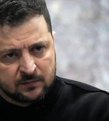 Бої за Бахмут: Зеленський пояснив, чому вирішили утримувати оборону міста