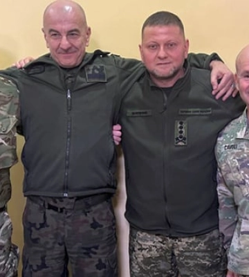 Говорили про бої за Бахмут: Залужний зустрівся з воєначальниками зі США, Британії та Польщі