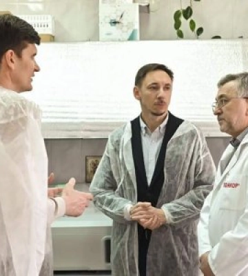 Сучасний потужний аналізатор крові отримав Обласний клінічний центр кардіології та кардіохірургії в Ужгороді
