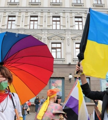Нардепи пропонують Раді дозволити в Україні одностатеві шлюби