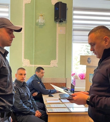 У судовій охороні Рівненщини вітали нового колегу та жінок