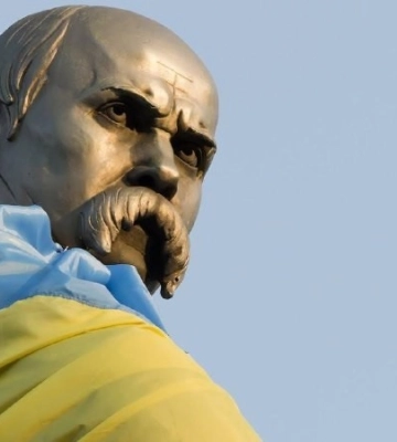 Захисник з Кропивницького розпочав флешмоб напередодні річниці з Дня народження Тараса Шевченка (ВІДЕО)