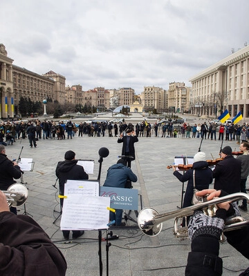 Концерти заради миру під акомпанемент сирен