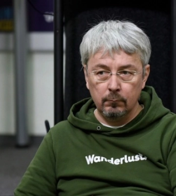 Ткаченко назвав умови, за яких монахи зможуть залишитись у Київській лаврі