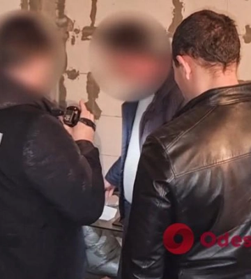 В Одесі викрили шахраїв, які привласнювали квартири померлих, - ФОТО