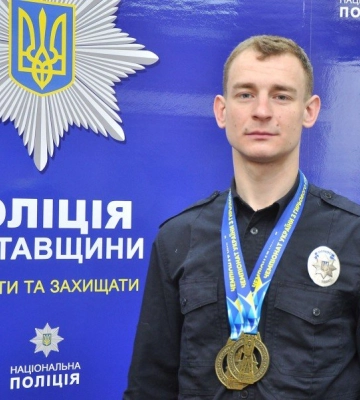 Поліцейський з Полтавщини переміг на Чемпіонаті України з гирьового спорту