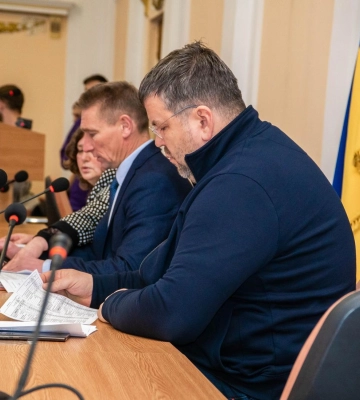 У Полтаві 10-го березня проведуть позачергову сесію міськради: які питання розглядатимуть