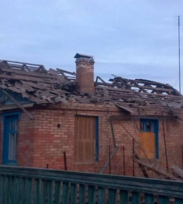 Російські окупаційні війська вдарили по Нікополю, є потерпілі
