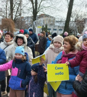 Волонтери Борисполя зібрали 100 тисяч гривень на тепловізори для прикордонників