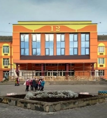 Через нічну ракетну атаку у рівненських школярів - зміни
