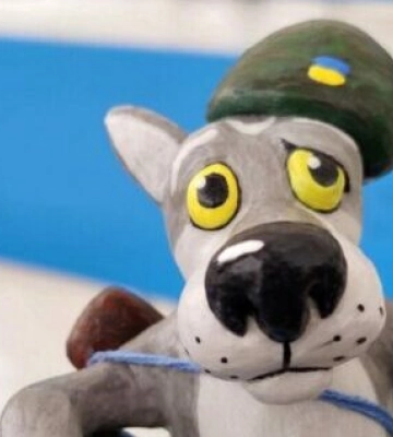 У Дніпрі в сквері Усачова з’явився сірий вовк