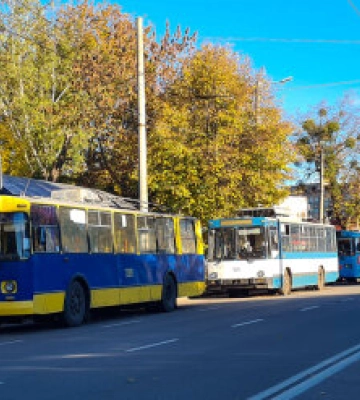 Через черговий удар по інфраструктурі Житомира недостатньо потужності для роботи електротранспорту