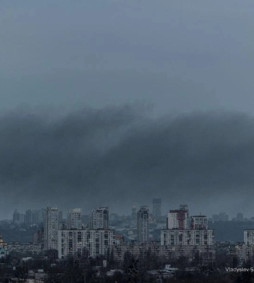 У Києві через обстріл на верхніх поверхах будинків може не бути води