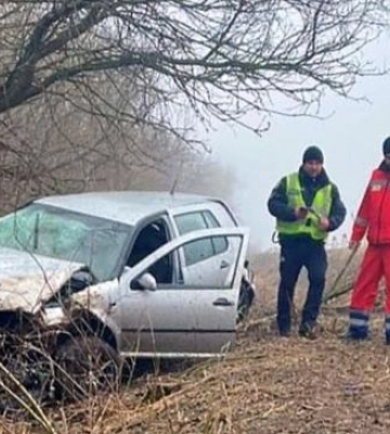 У Карлівській громаді у ДТП загинула неповнолітня пасажирка авто