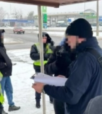 На Рівненщині за хабар судитимуть поліцейського