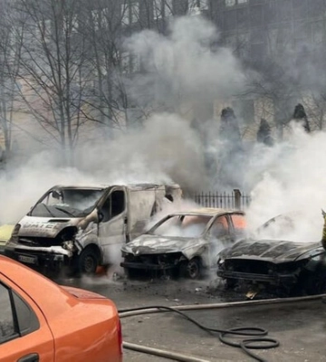 Мешканці Святошинського району Києва розповіли подробиці ранкового обстрілу